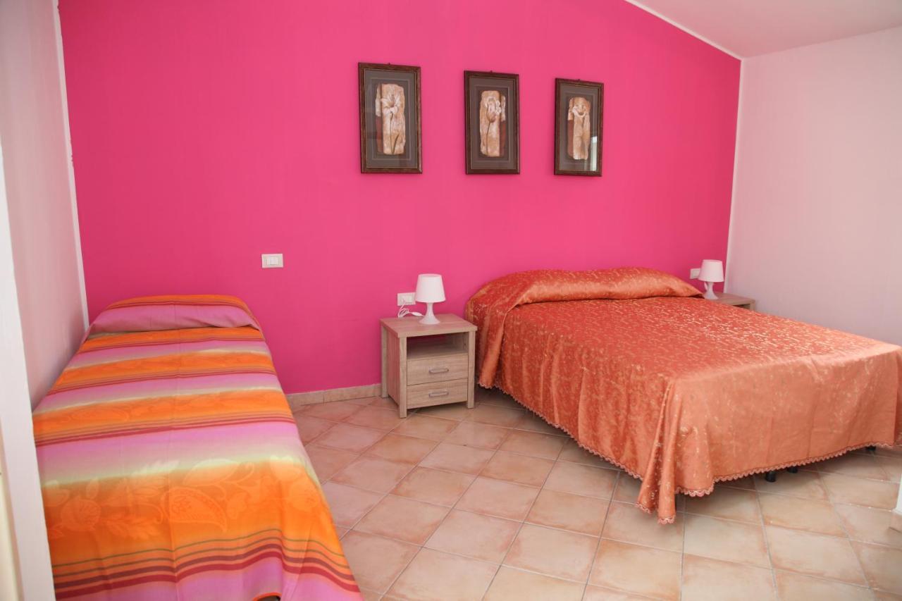 Villaggio Simenzaru Mongiove Екстериор снимка